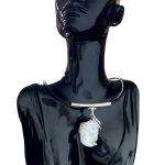 Srebrny naszyjnik z masą perłową próba 925