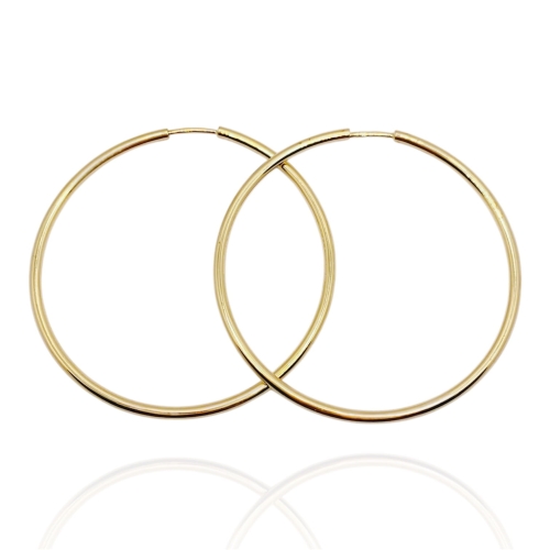 Kolczyki koła złote, próba 585. Średnica koła 4,74 cm.